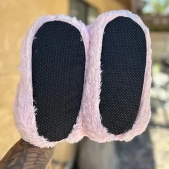 Womens Pink Teddy Bear Slippers OSFM - Picture 4 of 4